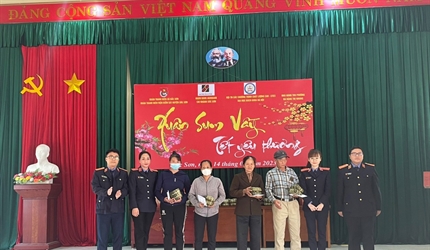 Tuổi trẻ Viện KSND quận Nam Từ Liêm và huyện Sóc Sơn xung kích, tình...